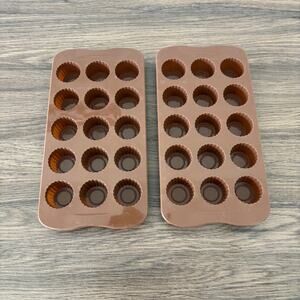 Mini Chocolate Peanut Butter Cup Silicone Molds 2Pk